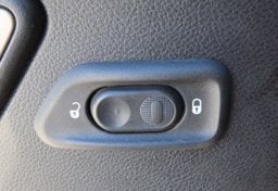 2016 Jeep Wrangler - Thumbnail 26