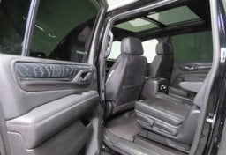 2023 GMC Yukon XL Denali - Thumbnail 25