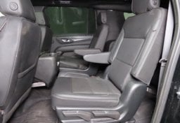 2023 GMC Yukon XL Denali - Thumbnail 33