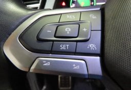 2024 Volkswagen Atlas Cross Sport SEL R-Line - Thumbnail 15