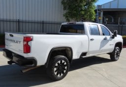2020 Chevrolet Silverado 2500HD Custom - Thumbnail 9
