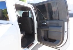 2020 Chevrolet Silverado 2500HD Custom - Thumbnail 24