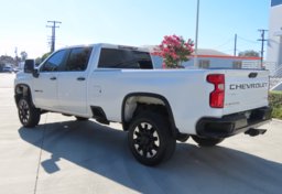 2020 Chevrolet Silverado 2500HD Custom - Thumbnail 10