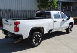 2020 Chevrolet Silverado 2500HD Custom - Thumbnail 7