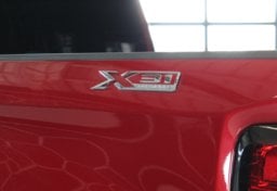 2023 GMC Sierra 1500 4x4 SLT - Thumbnail 17