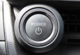 2026 Toyota Prius LE - Thumbnail 35