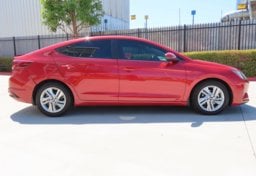 2019 Hyundai ELANTRA SEL - Thumbnail 6