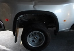 2022 Chevrolet Silverado 3500HD High Country - Thumbnail 35