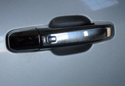 2022 Chevrolet Silverado 3500HD High Country - Thumbnail 33
