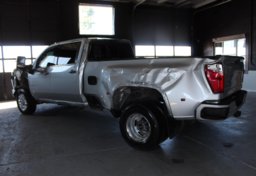 2022 Chevrolet Silverado 3500HD High Country - Thumbnail 5