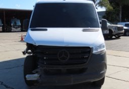 2022 Mercedes-Benz Sprinter - Thumbnail 12