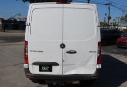 2022 Mercedes-Benz Sprinter - Thumbnail 11