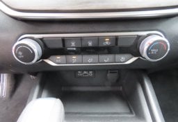 2026 Nissan Altima SV - Thumbnail 26