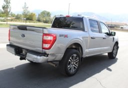2022 Ford F-150 STX - Thumbnail 6