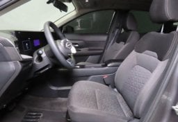2026 Nissan Kicks SV - Thumbnail 27