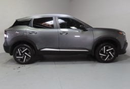 2026 Nissan Kicks SV - Thumbnail 5