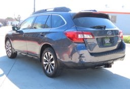 2015 Subaru Outback Limited - Thumbnail 10