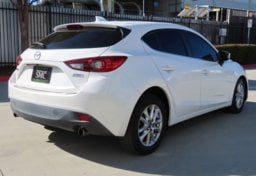 2016 Mazda Mazda3 i Grand Touring - Thumbnail 5