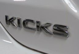 2024 Nissan Kicks S - Thumbnail 16