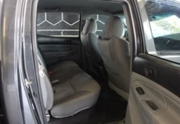 2015 Toyota Tacoma 4WD V6 - Thumbnail 32