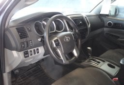 2015 Toyota Tacoma 4WD V6 - Thumbnail 34