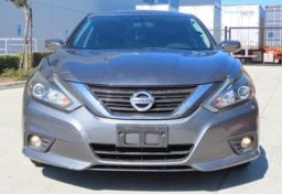 2017 Nissan Altima SR - Thumbnail 12