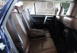 2014 Toyota 4Runner AWD Limited - Thumbnail 33