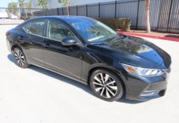 2022 Nissan Sentra SV - Thumbnail 2