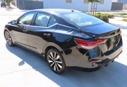 2022 Nissan Sentra SV - Thumbnail 10