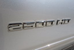 2015 GMC Sierra 2500HD SLT - Thumbnail 18