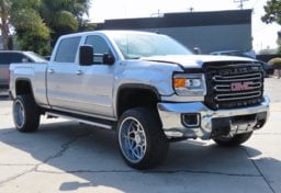 2015 GMC Sierra 2500HD SLT - Thumbnail 4