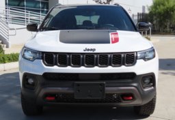 2026 Jeep Compass Trailhawk - Thumbnail 11
