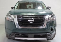 2025 Nissan Pathfinder SL - Thumbnail 9