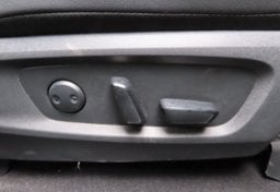 2025 Nissan Pathfinder SL - Thumbnail 33