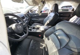 2025 Nissan Pathfinder - Thumbnail 8