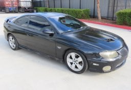 2006 Pontiac GTO  Coupe - Thumbnail 2