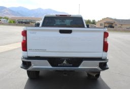 2022 Chevrolet Silverado 2500HD 4x4 - Thumbnail 12