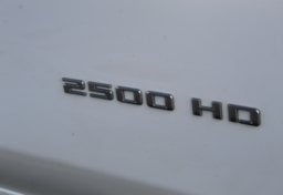 2022 Chevrolet Silverado 2500HD 4x4 - Thumbnail 30