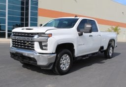 2022 Chevrolet Silverado 2500HD 4x4 - Thumbnail 2