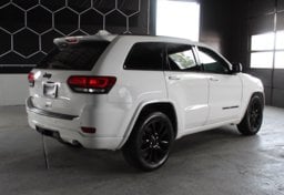 2019 Jeep Grand Cherokee 4x4 - Thumbnail 9