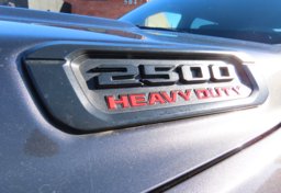 2022 Ram 2500 Laramie - Thumbnail 21