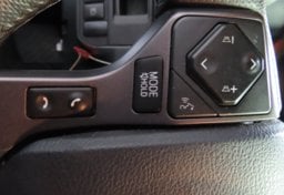 2018 Toyota Tacoma TRD Off-Road - Thumbnail 16