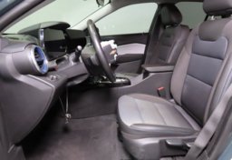 2025 Chevrolet Trax LT - Thumbnail 27