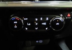 2025 Chevrolet Trax LT - Thumbnail 21