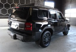 2025 Toyota Land Cruiser - Thumbnail 5