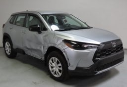 2026 Toyota Corolla Cross AWD - Thumbnail 4