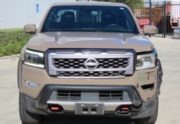 2022 Nissan Frontier PRO-X - Thumbnail 11