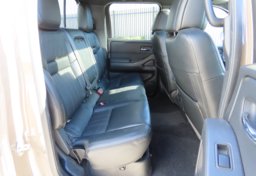 2022 Nissan Frontier PRO-X - Thumbnail 30