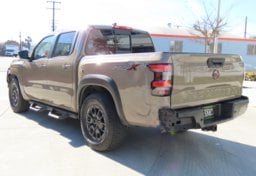 2022 Nissan Frontier PRO-X - Thumbnail 7