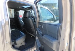 2022 Nissan Frontier PRO-X - Thumbnail 33